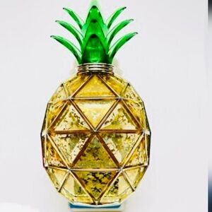 Bath & Body Works Geometric Pineapple Plug In Wallflower Light NWOT